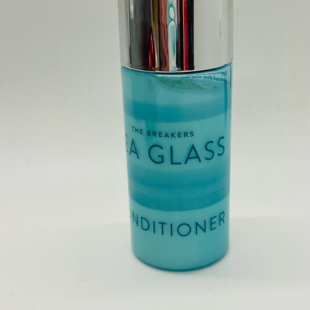 NWT The Breakers Sea Glass Conditioner Travel Size 2.5 oz/74 ml